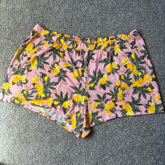 Cacique Cotton Sleep Shorts Pink Lemon Print Plus Size 22/24 Lightweight Pajama - Picture 1 of 10